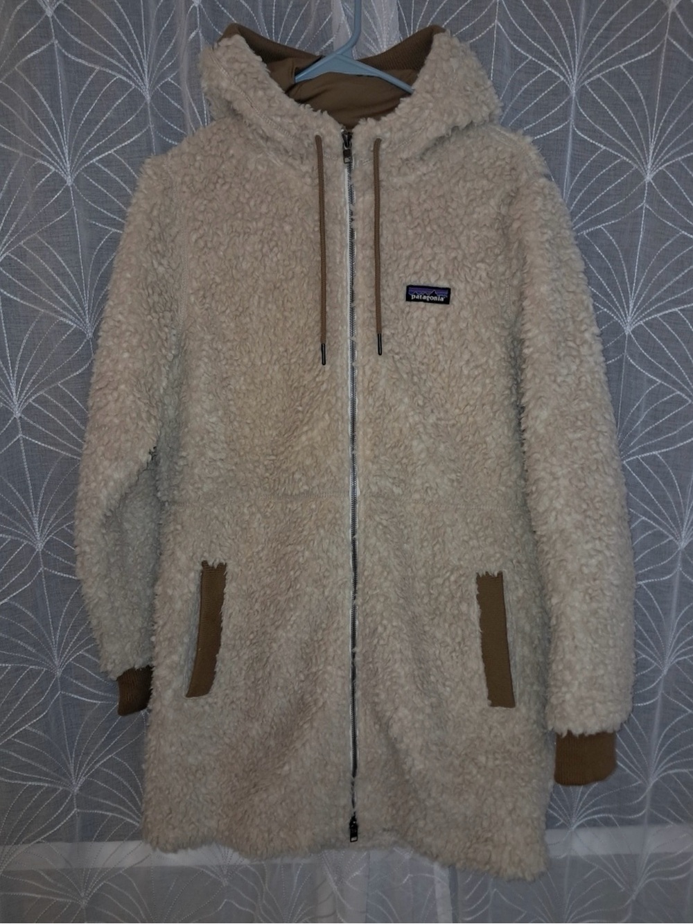 Patagonia Cream Sherpa Zip Hoodie with Tan Accents